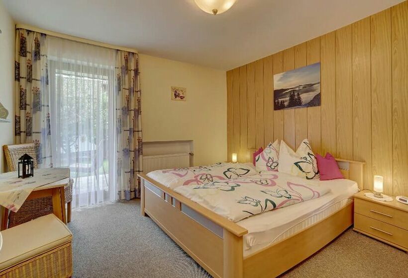 Пансион Gästehaus Schmalzreich