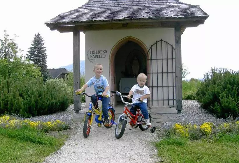 Bed & Breakfast Gästehaus Uggowitzer