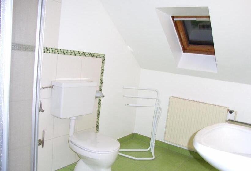 צימר Waldpension Mück