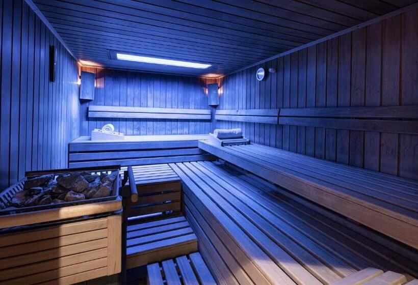 ホテル Almesberger