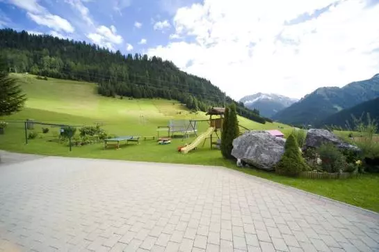 Hotelli Gästehaus Alpenblick