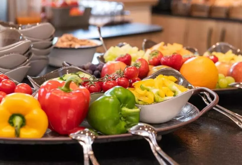 Отель Brunnenhof