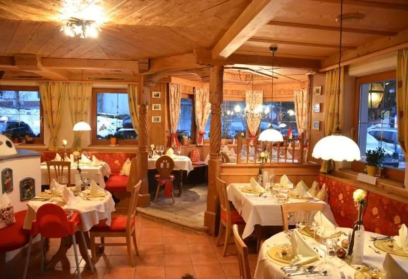 Отель Brunnenhof