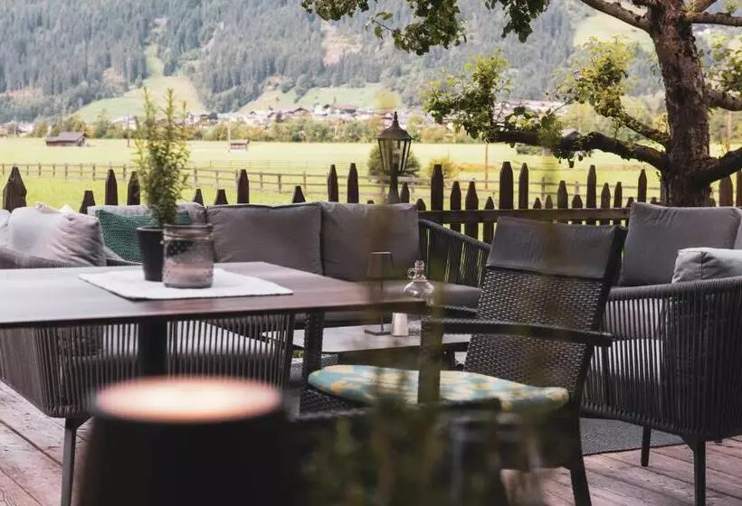 Отель Brunnenhof