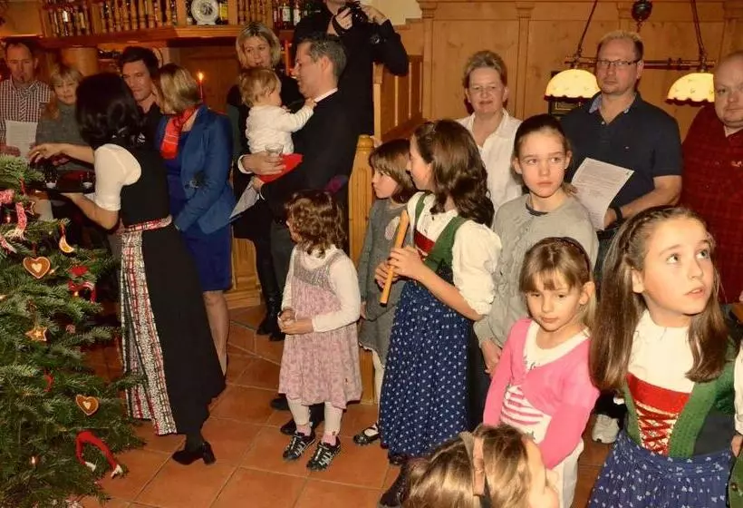 Отель Brunnenhof