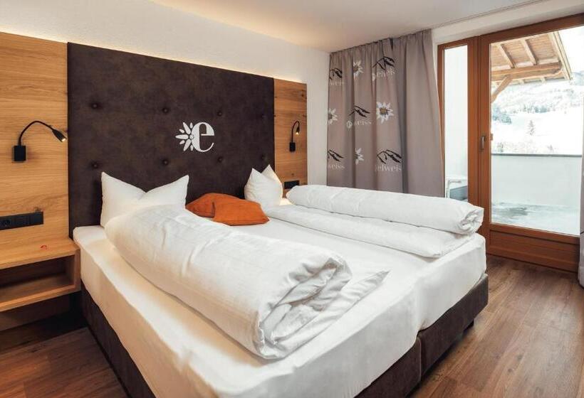 בית מלון כפרי Edelweiss Superior