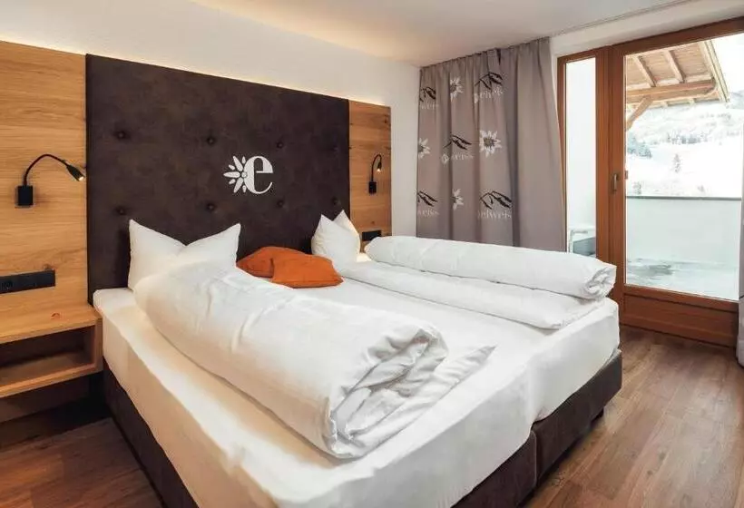 בית מלון כפרי Edelweiss Superior