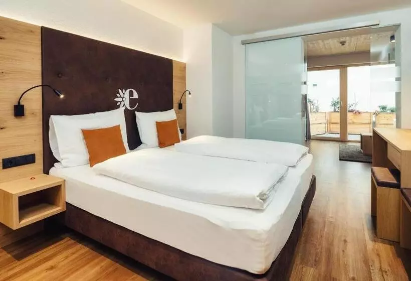 בית מלון כפרי Edelweiss Superior