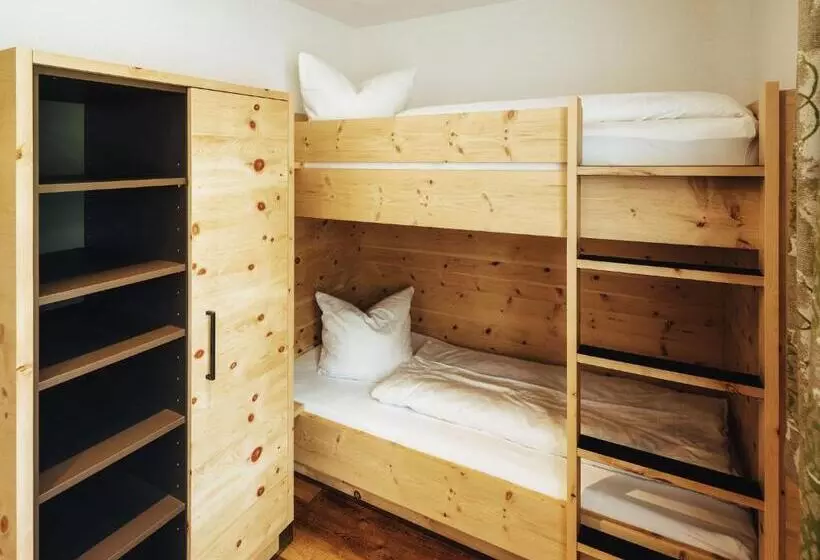 בית מלון כפרי Edelweiss Superior