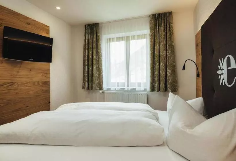 בית מלון כפרי Edelweiss Superior