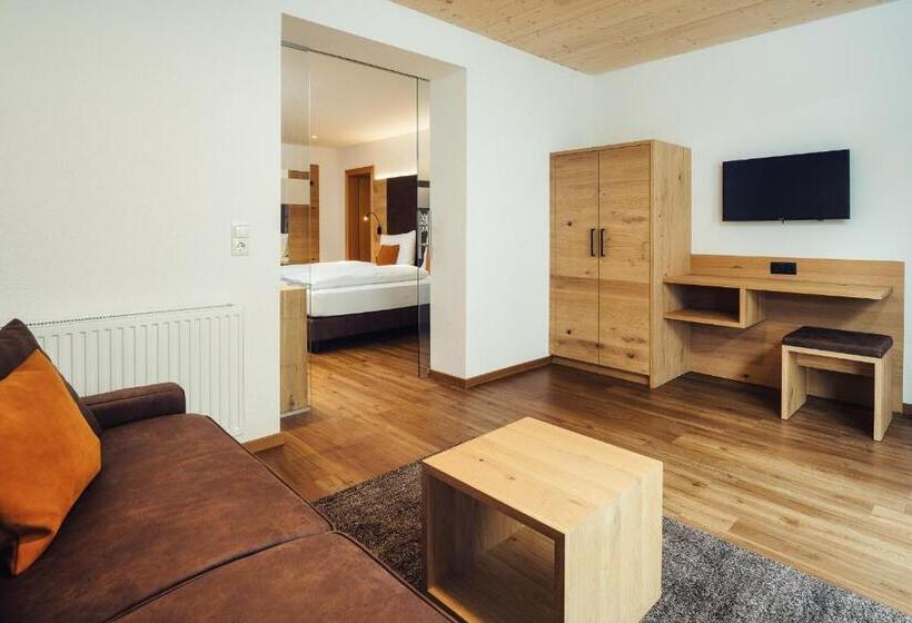 בית מלון כפרי Edelweiss Superior