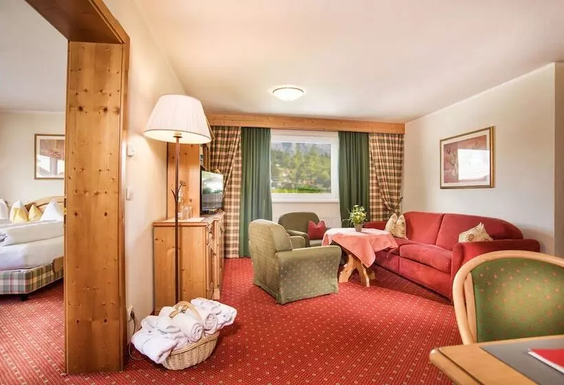 ホテル Henri Country House Seefeld