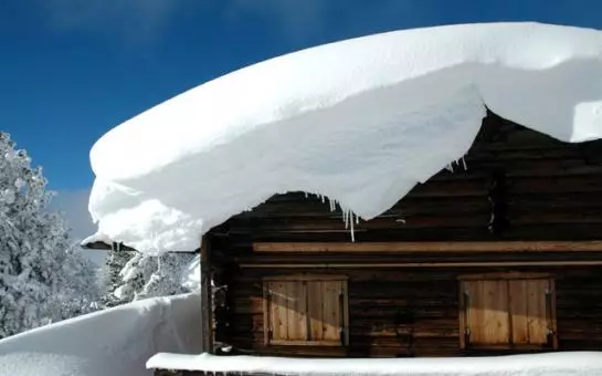 ホテル Ferienhaus Tasser