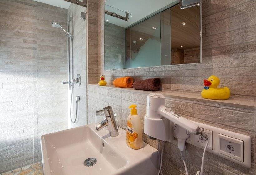 בית מלון כפרי Gasthaus Pension Reiterklause