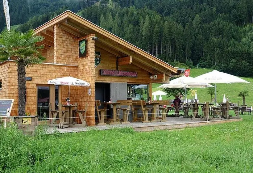 Hotelli Gasthof Stoanerhof