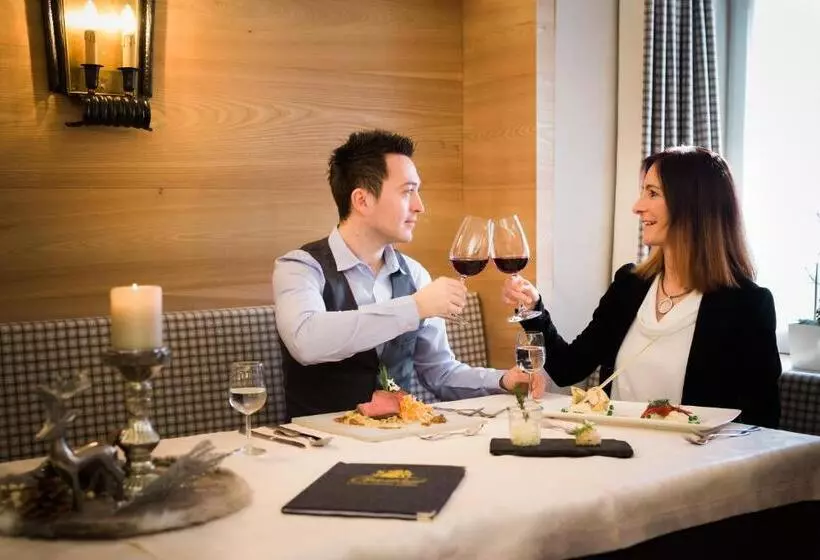 ホテル Gasthof Zum Goldenen Löwen