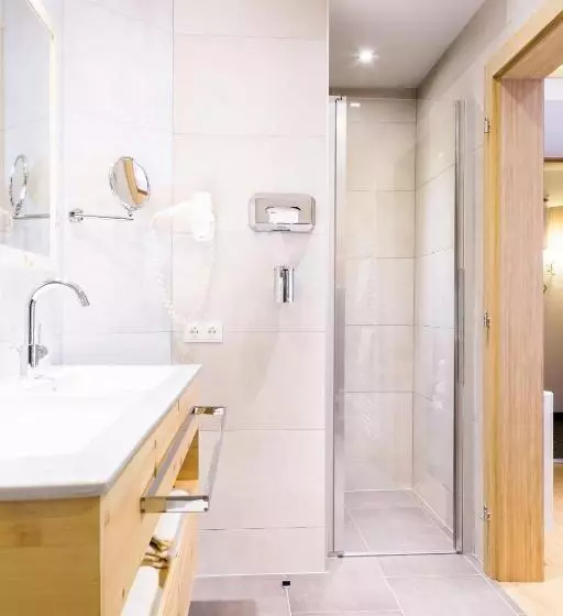 ホテル Gasthof Zum Goldenen Löwen