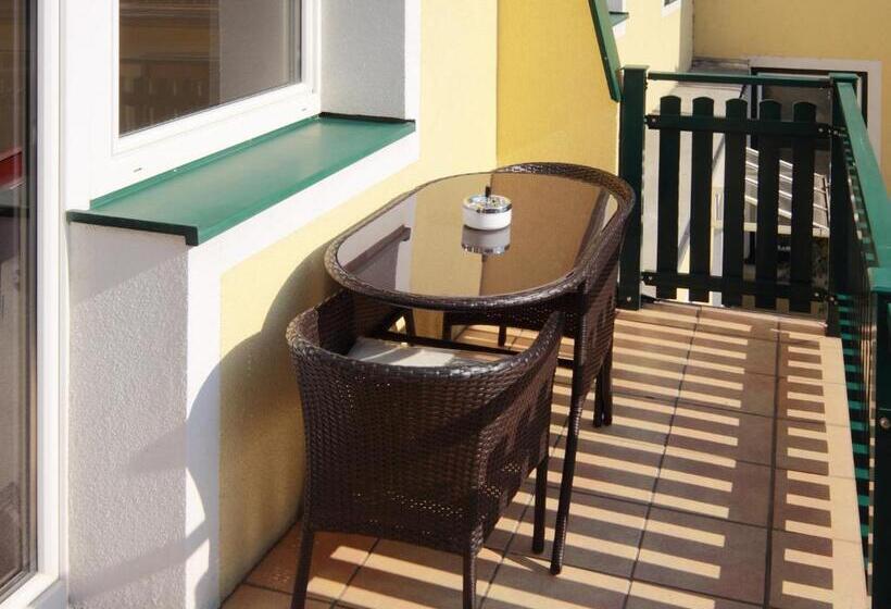 Hotel Goldener Adler