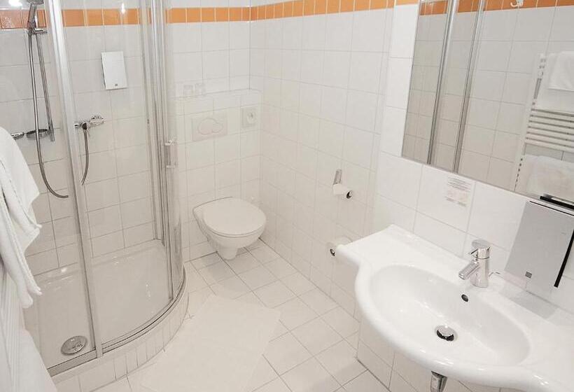 Hotel Goldener Adler