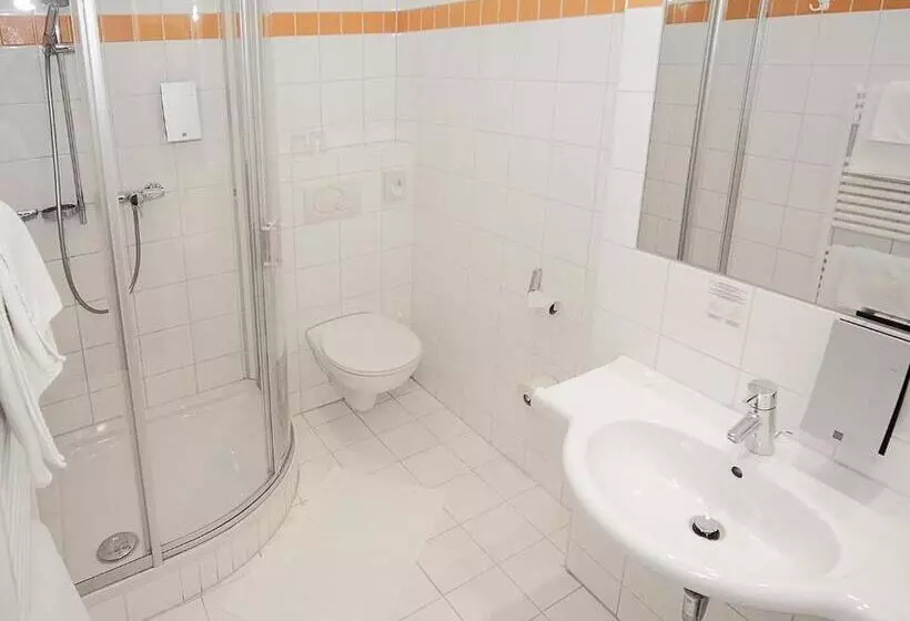 호텔 Goldener Adler