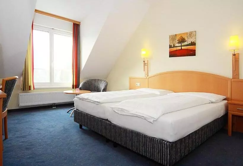 호텔 Goldener Adler