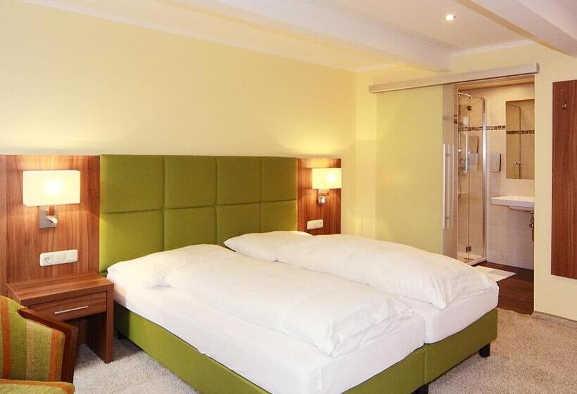 Hotel Goldener Adler