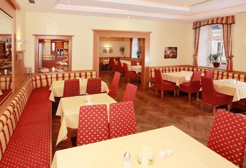 Hotel Goldener Adler