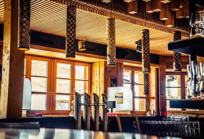 בית מלון כפרי Grünwald Resort Sölden