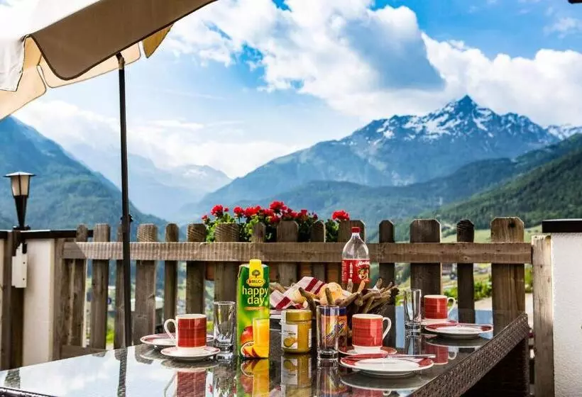 בית מלון כפרי Grünwald Resort Sölden