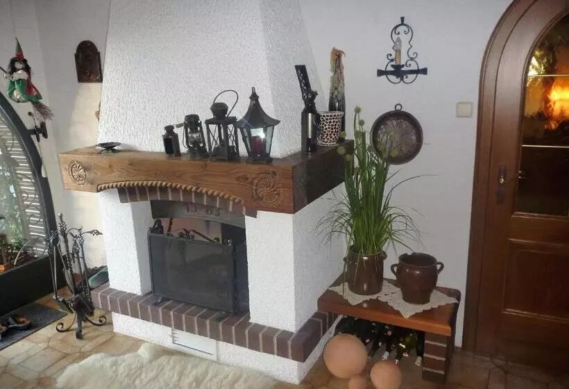 ホテル Haus Regina Gruber