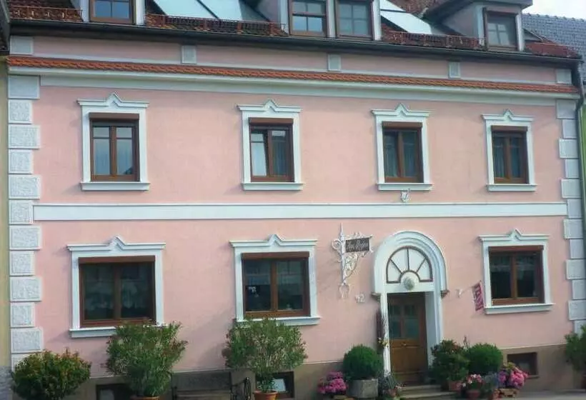 ホテル Haus Regina Gruber