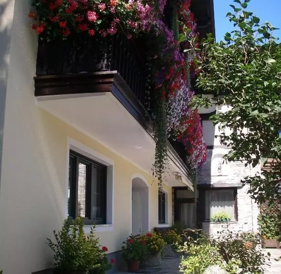 هتل Haus Schön Weberhof