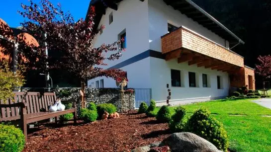 호텔 Haus Alpenglück