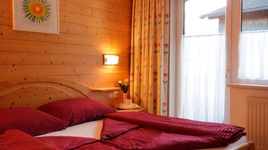 ホテル Haus Alpenglück