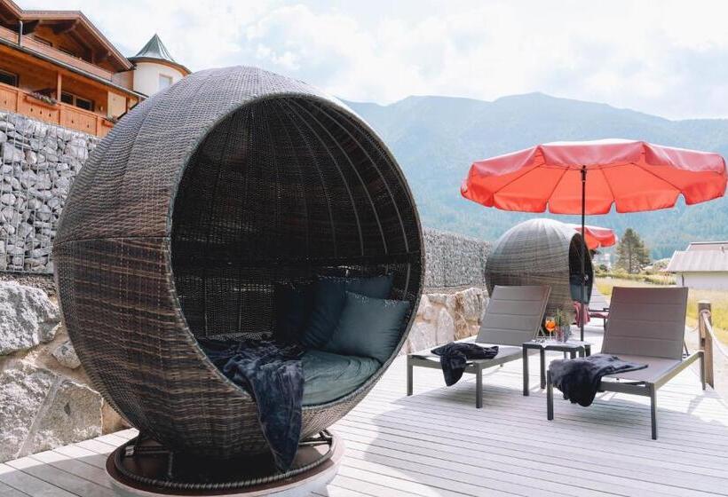 Отель Loisi S Boutique