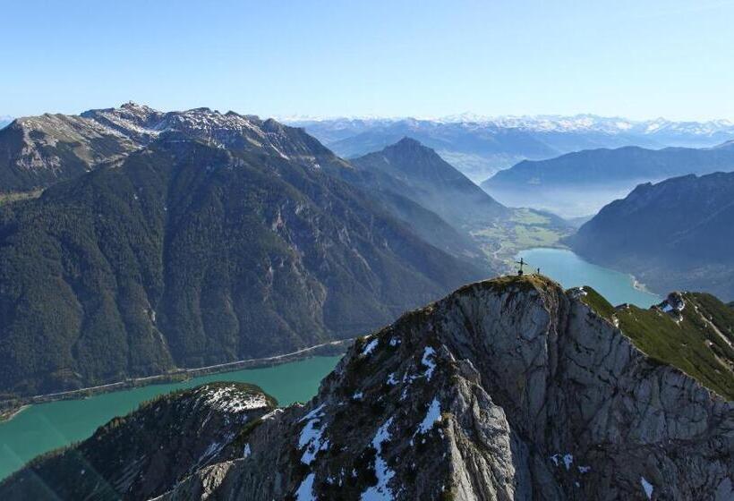 Отель Loisi S Boutique