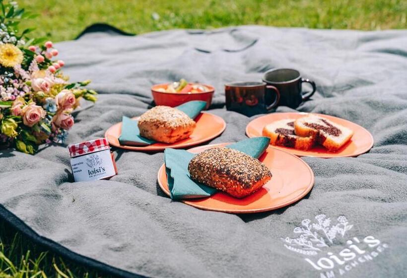 Отель Loisi S Boutique