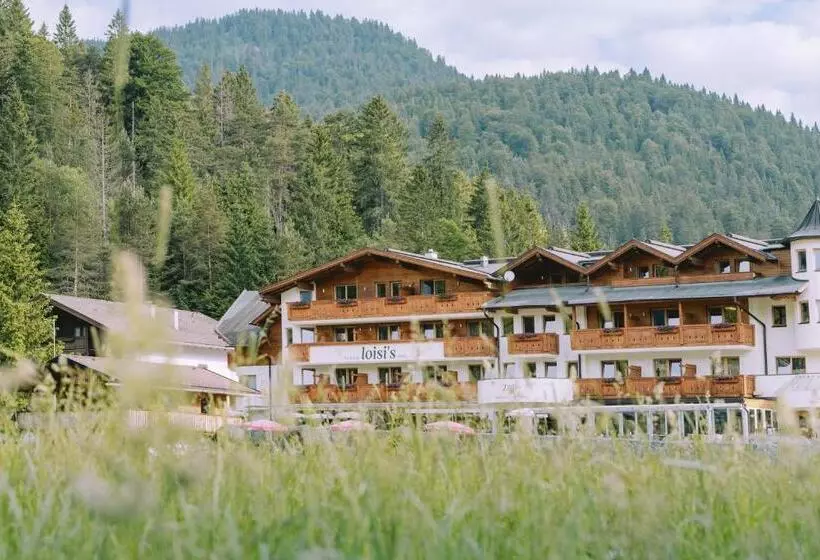 Отель Loisi S Boutique