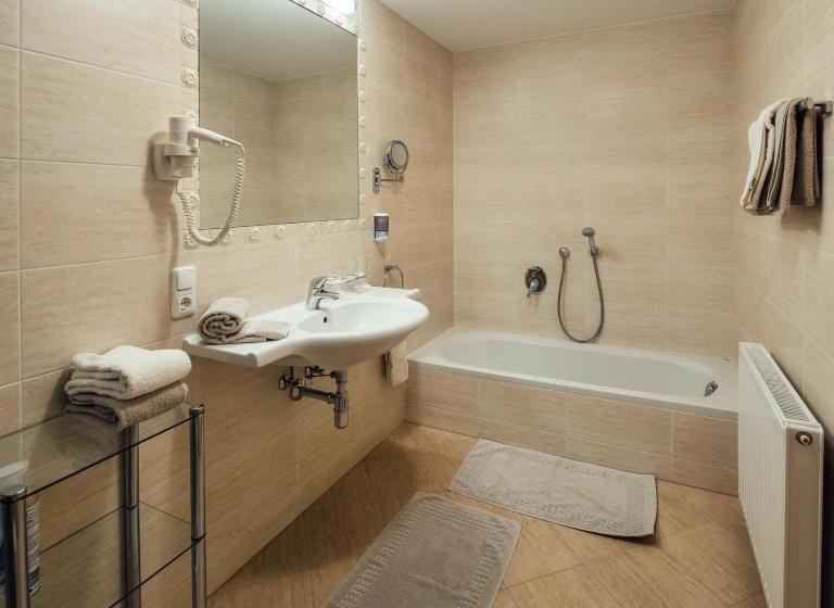 هتل Schimpfösslhof