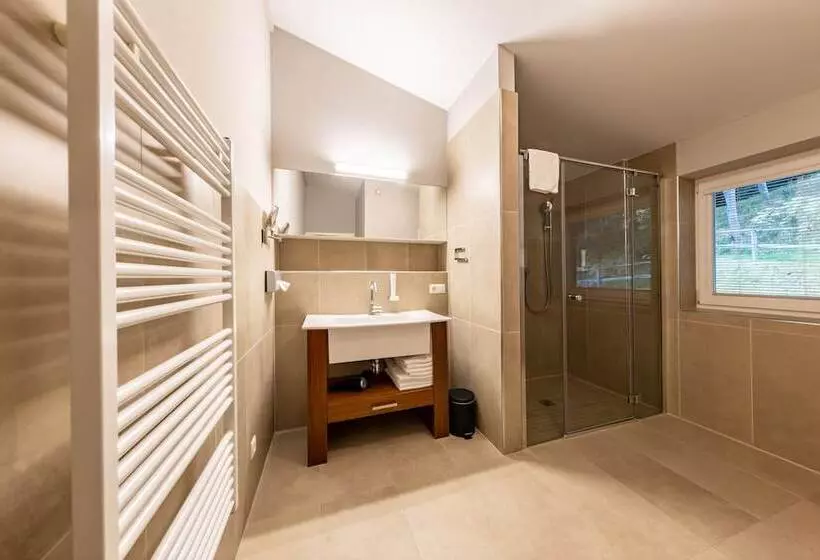 Отель Sonnberg Alpinlodges