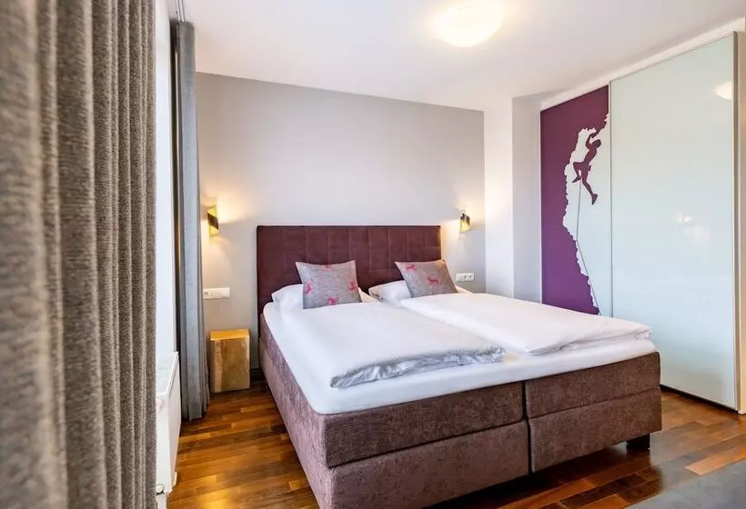 Отель Sonnberg Alpinlodges