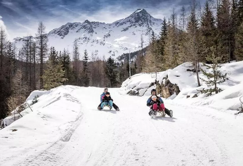 فندق The Secret Sölden