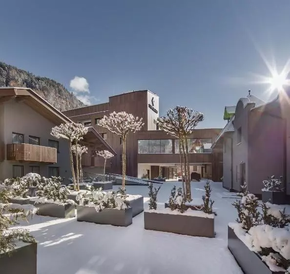 فندق The Secret Sölden