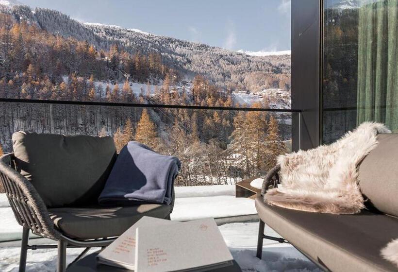 Отель The Secret Sölden