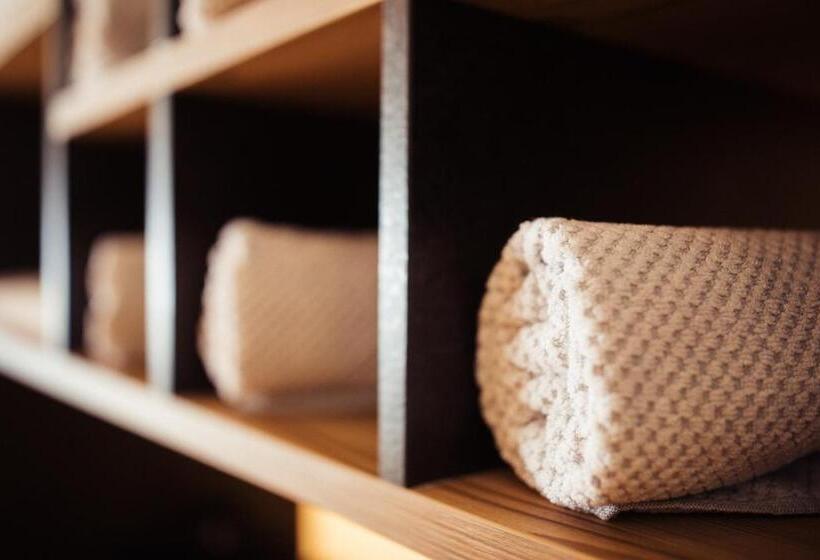 ホテル Weisseespitze