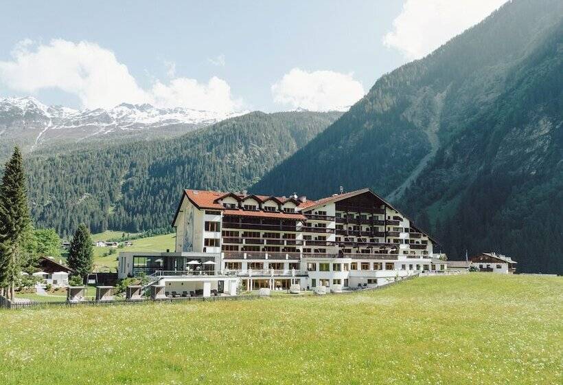 ホテル Weisseespitze