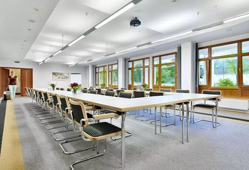 Отель Weisseespitze