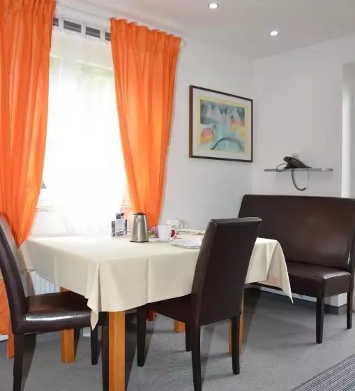 호텔 Wellness Landhaus Parth