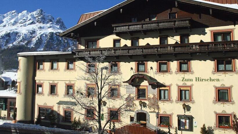 בית מלון כפרי Zum Hirschen