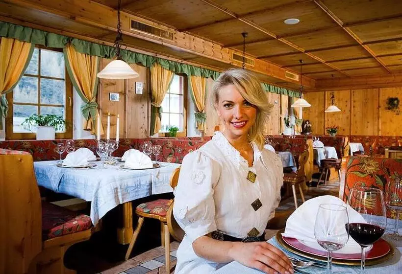 ペンション Gasthof Zwieselstein